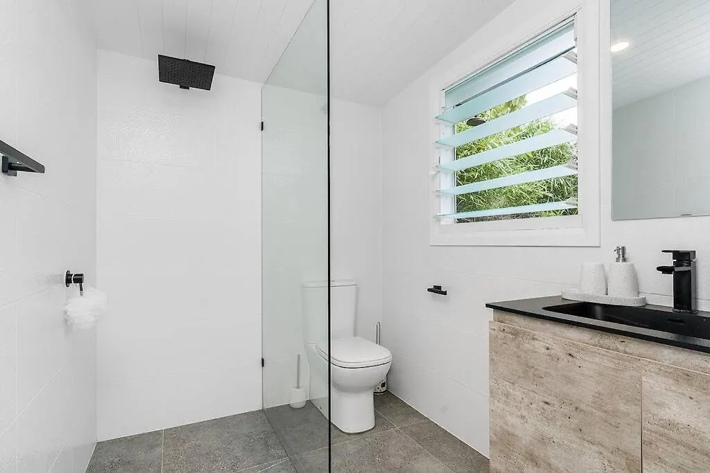 Fuller Holidays - Byron Soul - 40 Bangalow Road Byron Bay 0*,